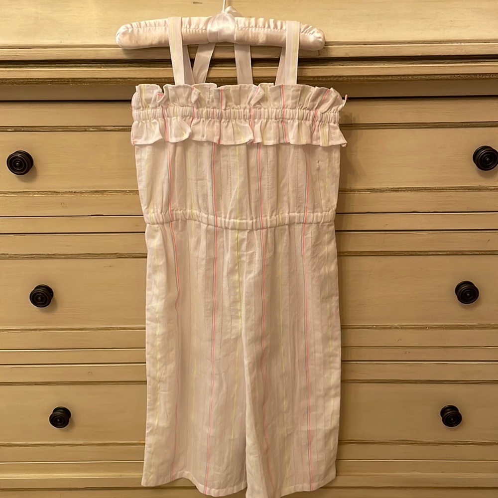 Janie and Jack new pantsuit onesie size 3. Never worn.